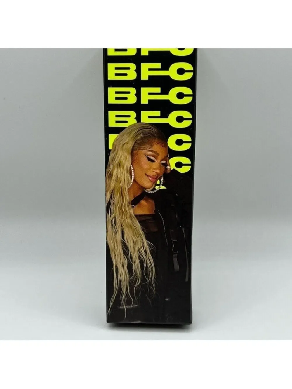Beauty. For. Certain. Whole Lotta Mascara in Black